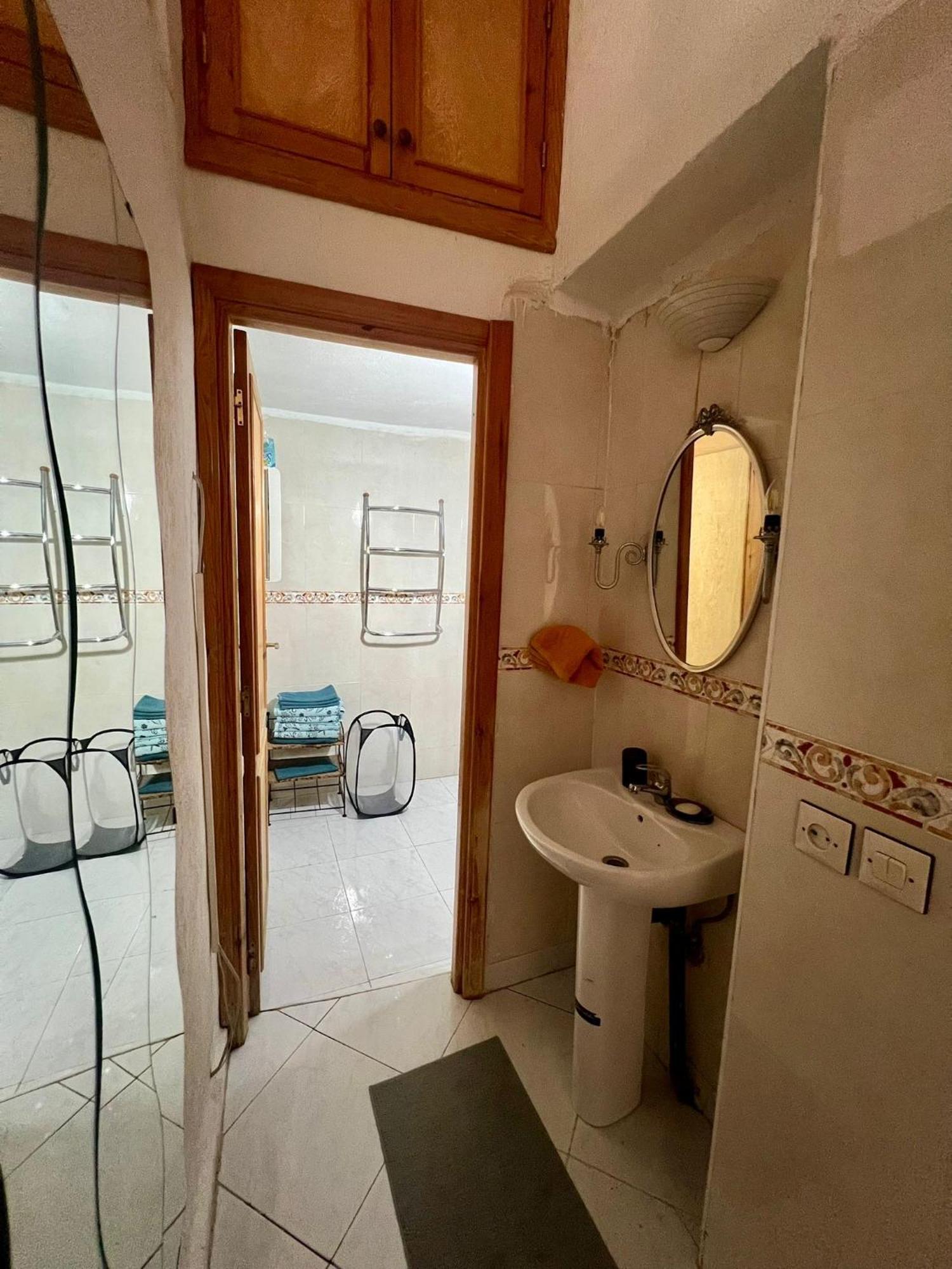 3 Bedrooms In Best Area Of Medina Fes Фес Экстерьер фото